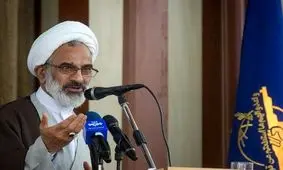 واکنش نماینده ولی فقیه در سپاه به شائبه برخورد سیاسی با مفسدان: رئیسی گفت در مقابله با فساد دولت همراه ما است