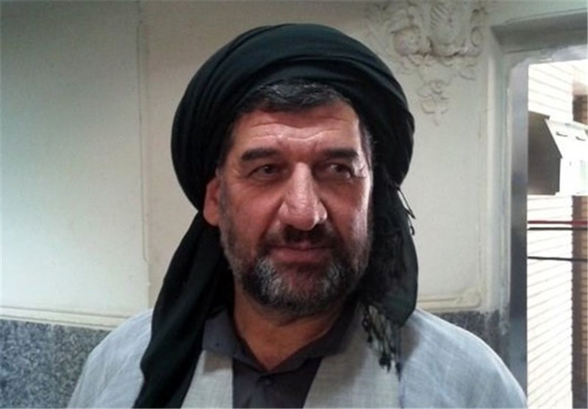 ماموستا حسینی: هدف دشمن «تخریب باورهای اساسی و وحدت مسلمانان» است