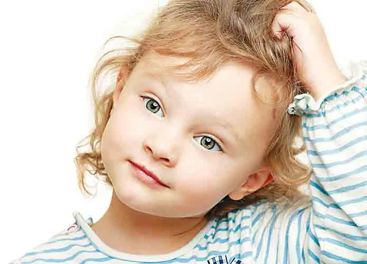 کارهای مثبت کودک را تحسین کنید