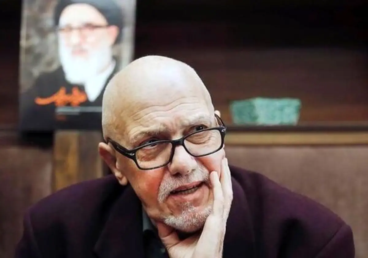 پسر آیت‌الله طالقانی: بعضی افراد سر مزار پدر می‌گفتند از دست این هم راحت شدیم/ به جای عکس طالقانی عکس شامپو تبلیغ کرده بودند