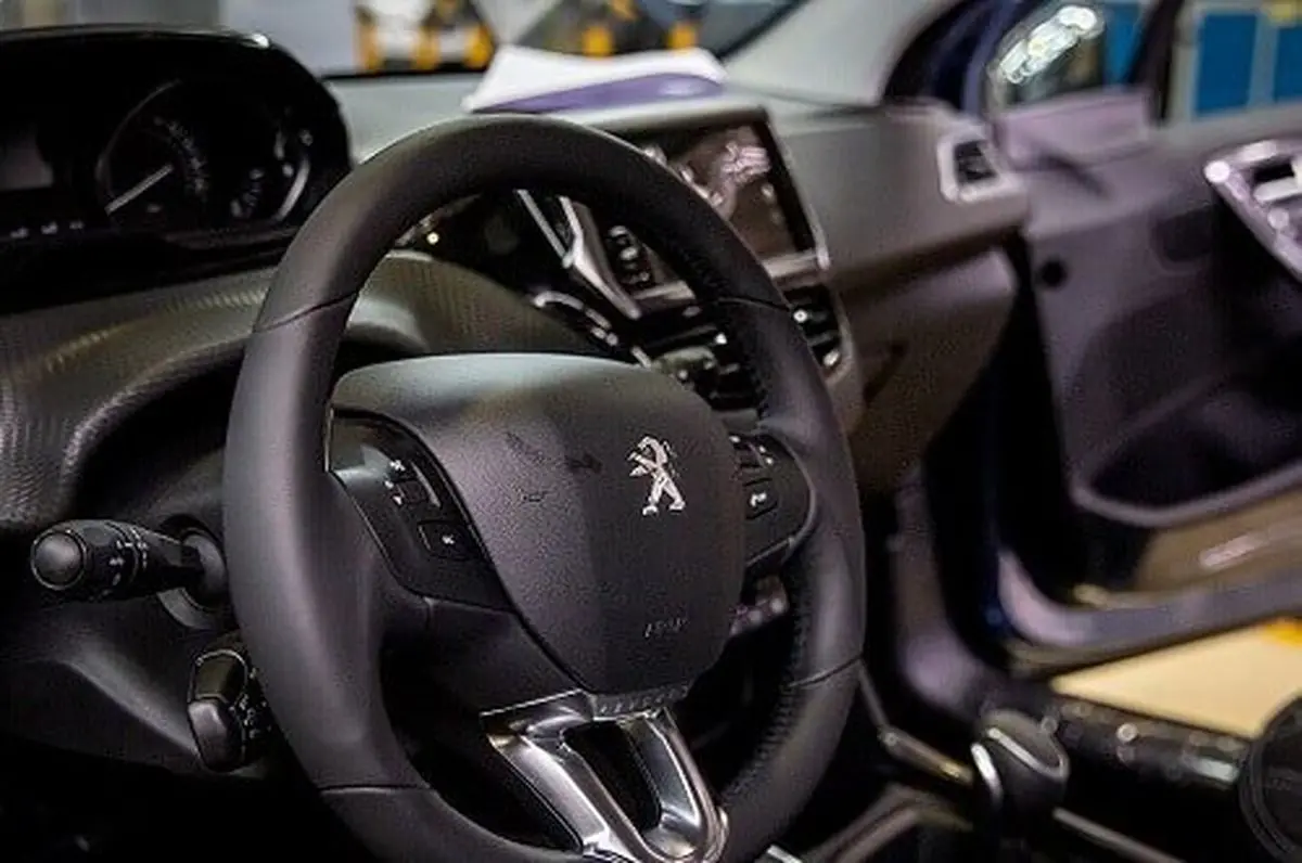 پژو از "مرسدس بنز" و "بی ام و" سبقت گرفت