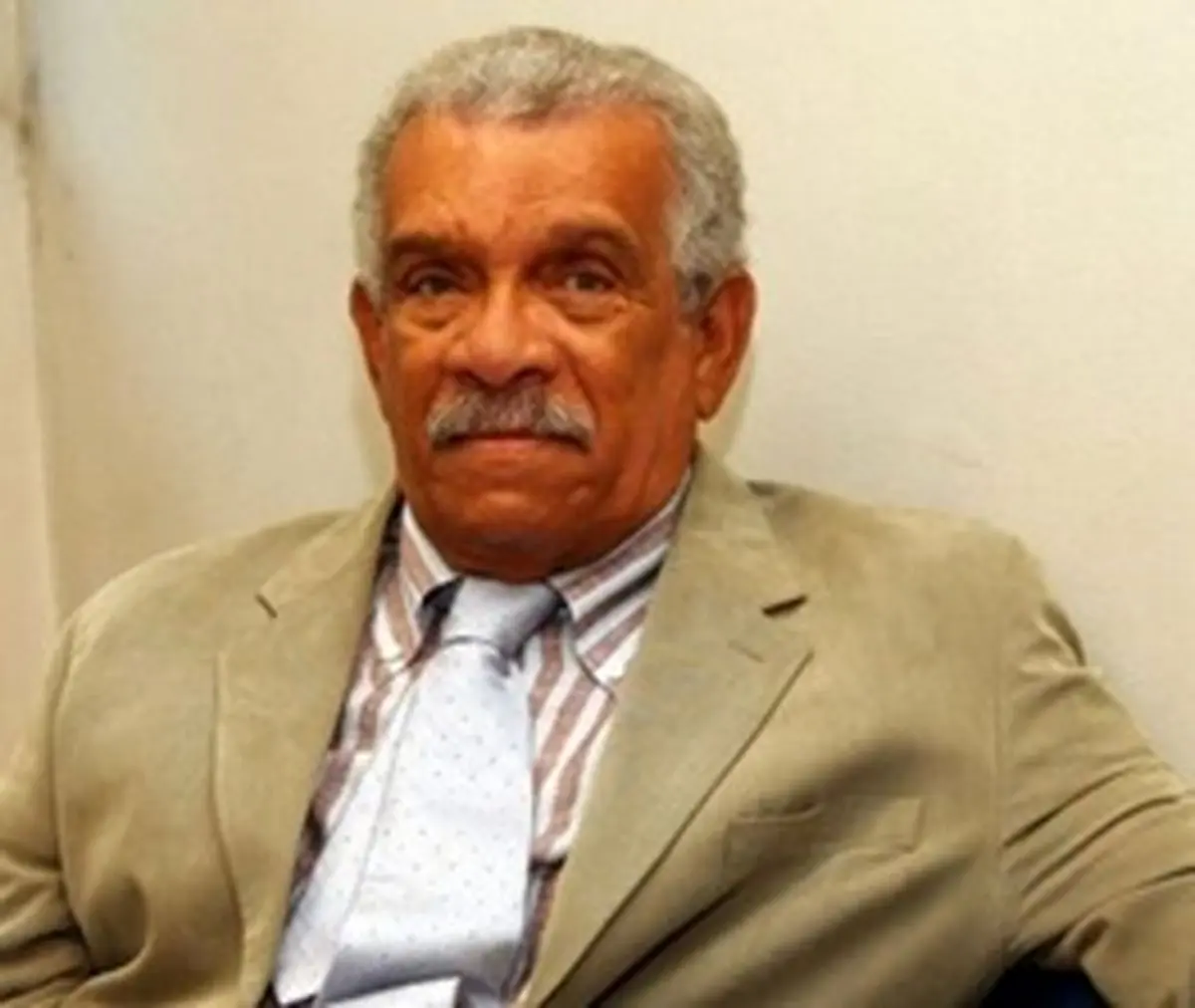 برنده نوبل ادبیات درگذشت