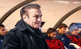 تماس یک تیم لیگ برتری با فرهاد کاظمی