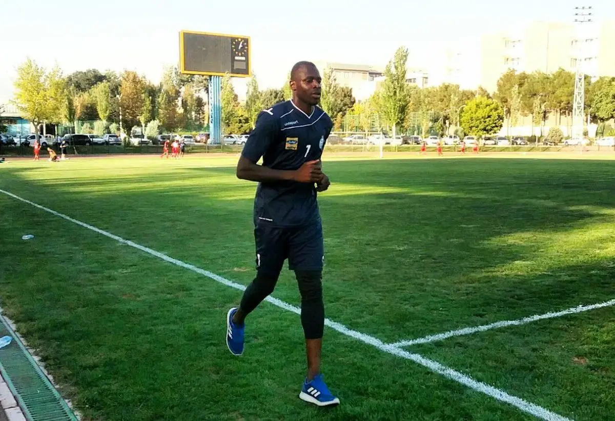 تمرین اختصاصی دیاباته در روز بازی دوستانه استقلال