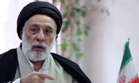 هادی خامنه‌ای: طرح حرفهای بی‌حساب بر منبرها موجب تمسخر ارزش‌ها شده/ امروز کسی جوابگوی مال اندوزی‌ها نیست