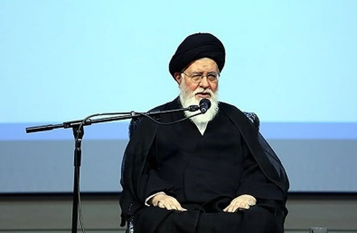 مقتل‌خوانی آیت‌الله علم‌ الهدی در حرم رضوی همزمان با عاشورای حسینی
