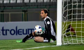 احمدی: به خداحافظی از فوتبال فکر نمی‌کنم