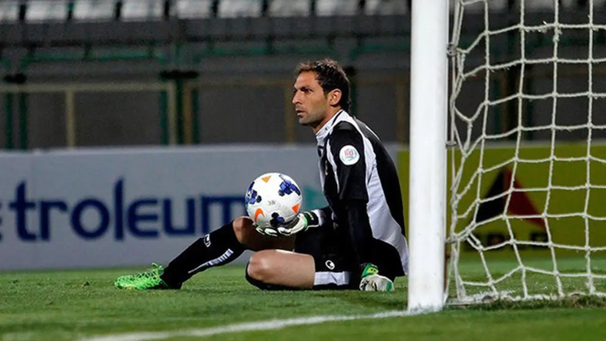 احمدی: به خداحافظی از فوتبال فکر نمی‌کنم