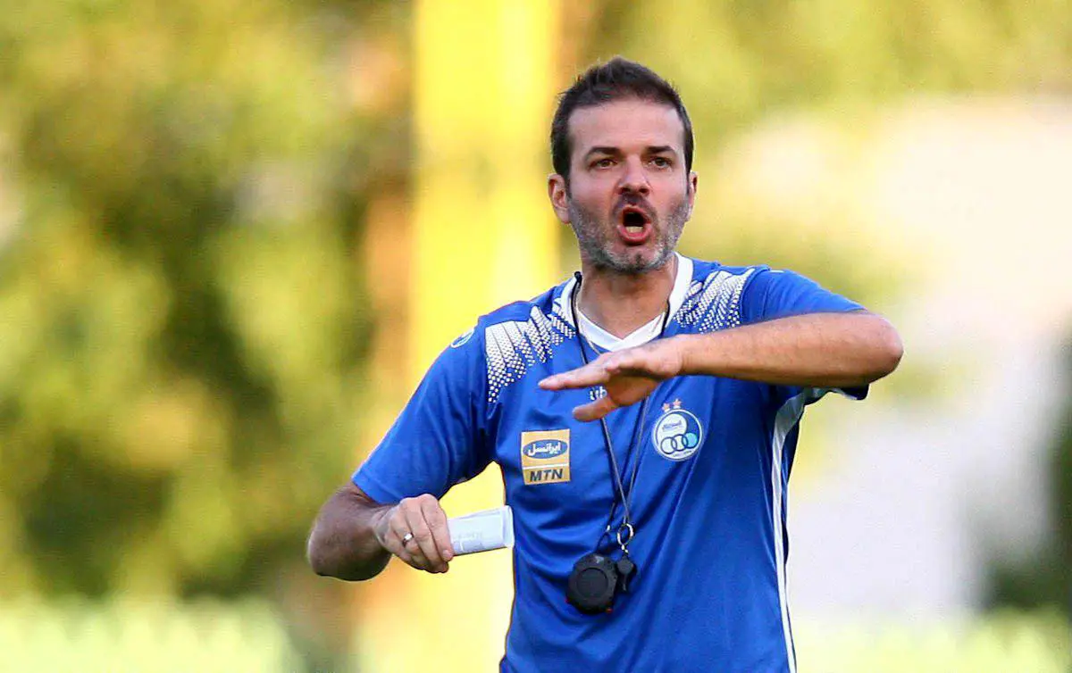 استراماچونی کوتاه نمی آید