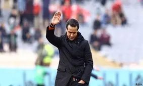 توضیح علی کریمی درباره تصمیمش برای نرفتن به ورزشگاه