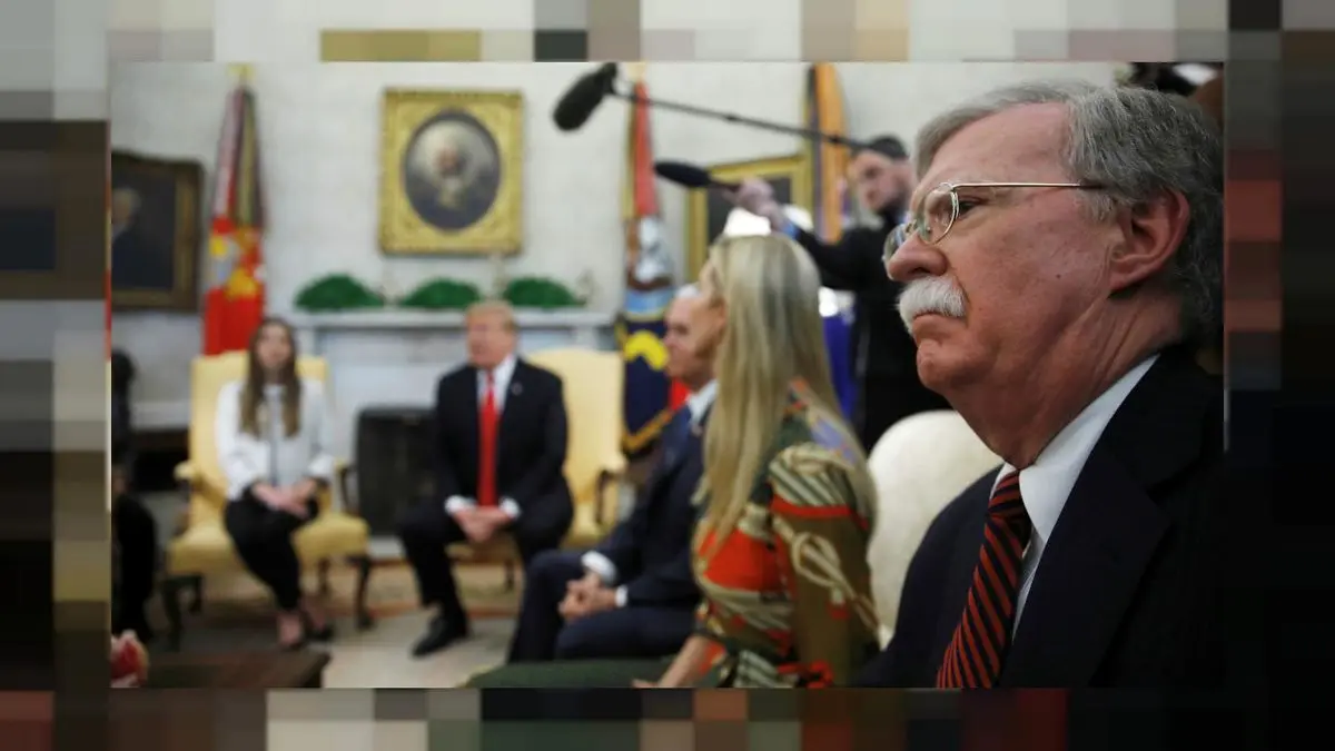 جان بولتون دو روز قبل از اخراج، رسما ترامپ را «احمق» نامید!