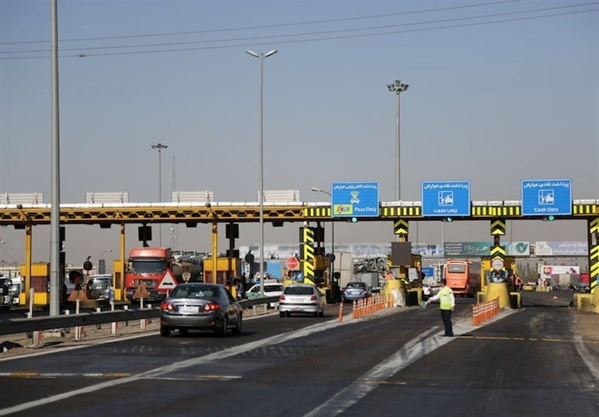 ترافیک نیمه‌سنگین در محور تهران-کرج محدوده پل کلاک تا پل فردیس