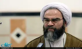 غرویان: علما اخلاق و نزاکت را رعایت کنند/ تعابیری نظیر «لعنت» و «غلط کردن» و... با اخلاقیات اسلامی سازگاری ندارند/ خاطره ای از تذکر آیت الله هاشمی رفسنجانی(ره)