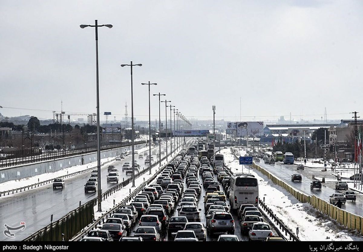 ترافیک سنگین در هراز و چالوس/مسافران استان‌های جنوبی مراقب باشند