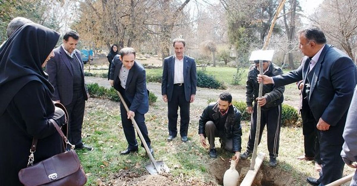 کاشت ۶ گونه گیاهی جدید و ۴۵ گونه از بین رفته در پردیس کشاورزی دانشگاه تهران