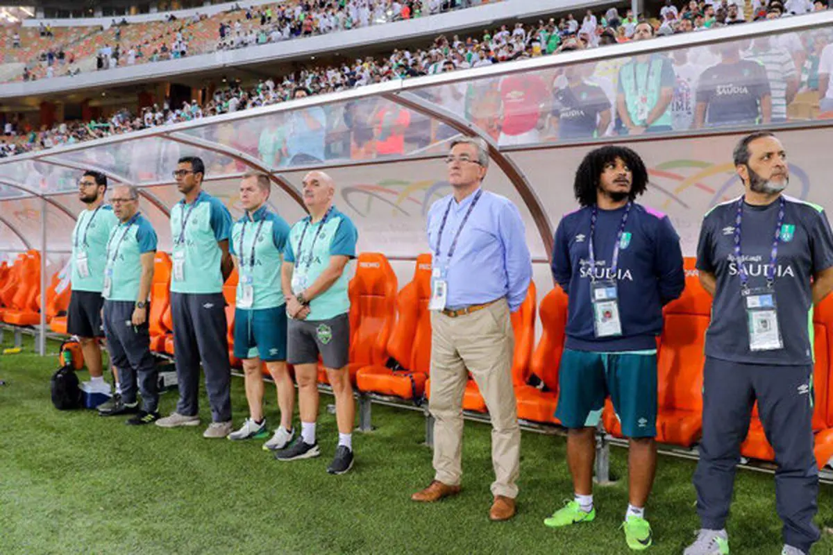 سرنوشت تلخ برانکو در الاهلی/ پرتاب بطری و اخراج از تیم عربستانی!