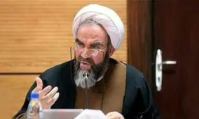 پناهیان مجلس را به توپ بست/ این همه انتقاد به دولتی که منتخب اکثریت ملت است چه معنایی دارد؟/ سخنان نابجا جوانان را از نماز جمعه دور کرده است