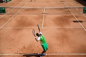 مجموعه تنیس استقلال از فدراسیون گرفته شد