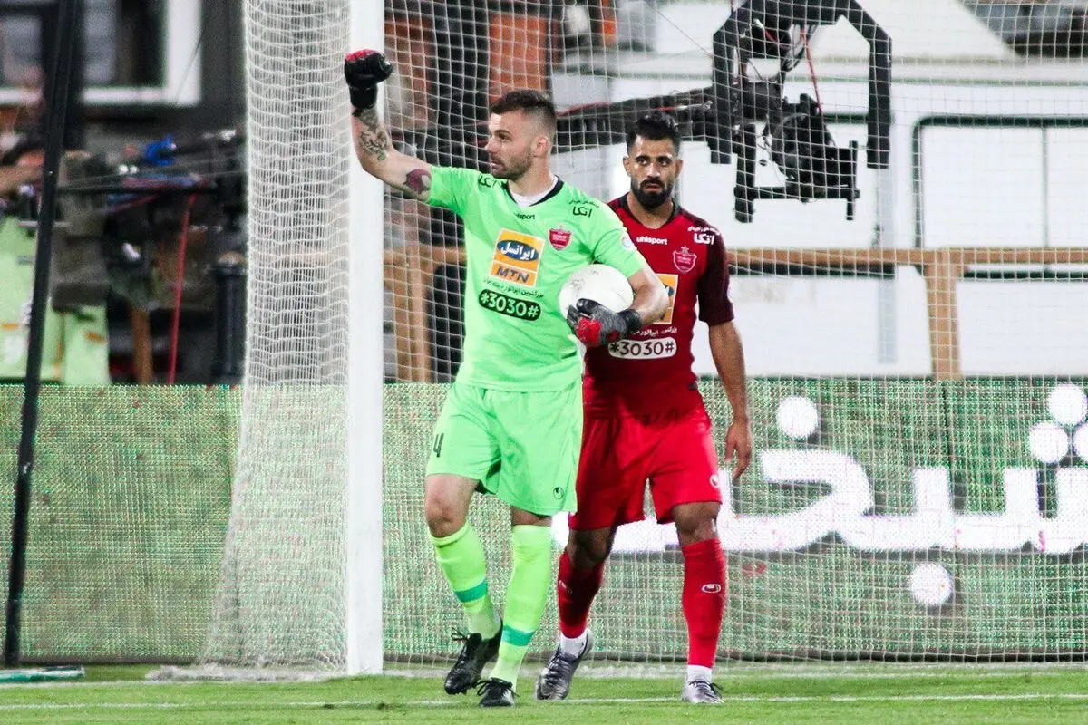گل اول پرسپولیس به صنعت نفت آبادان توسط کنعانی‌زادگان
