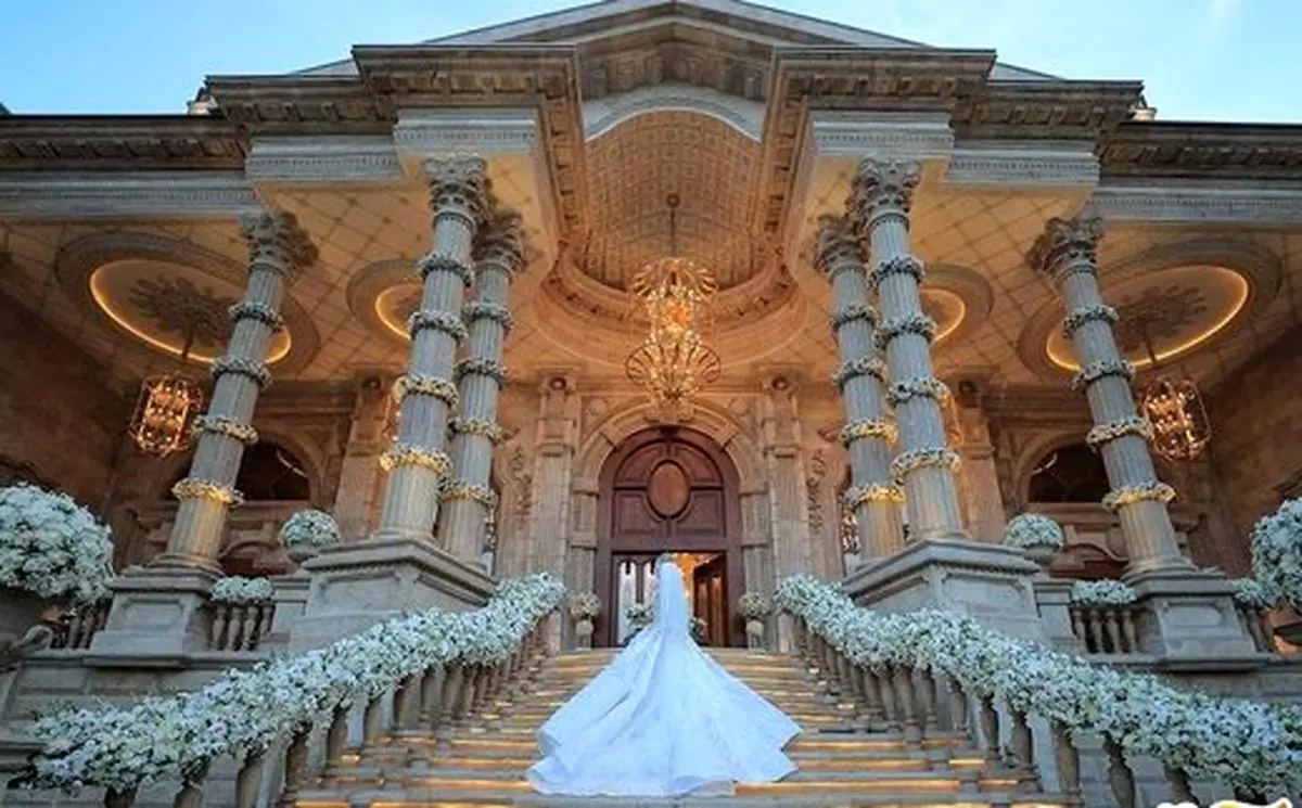 بیکن آهو،‌ میزخاویار، درشکه طلا و ... برای «سیندرلا» شدن در شب عروسی