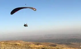 سقوط هولناک پاراگلایدرسوار در الموت