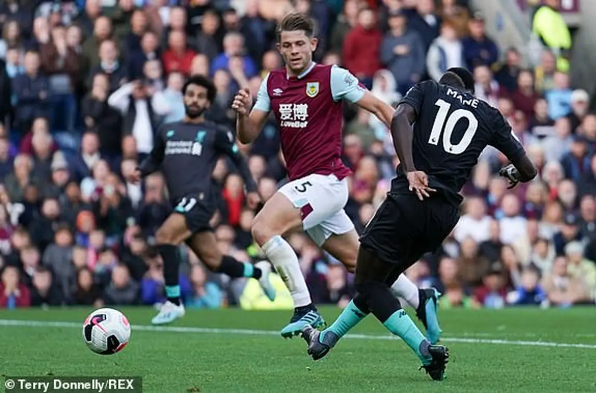 کلوپ: مشکل مانه را در رختکن حل می کنیم