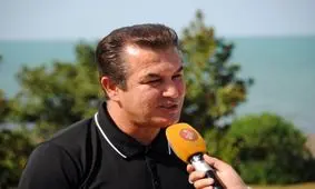 استیلی: زمان نداریم، خارجی فایده‌ای ندارد