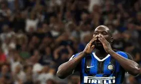 شعارهای نژادپرستانه این بار علیه لوکاکو