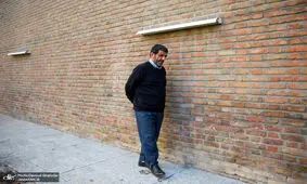 با رقیب تراشیدن برای کوروش کبیر خیلی موافق نیستم! بگذاریم این یکی برای ما بماند!