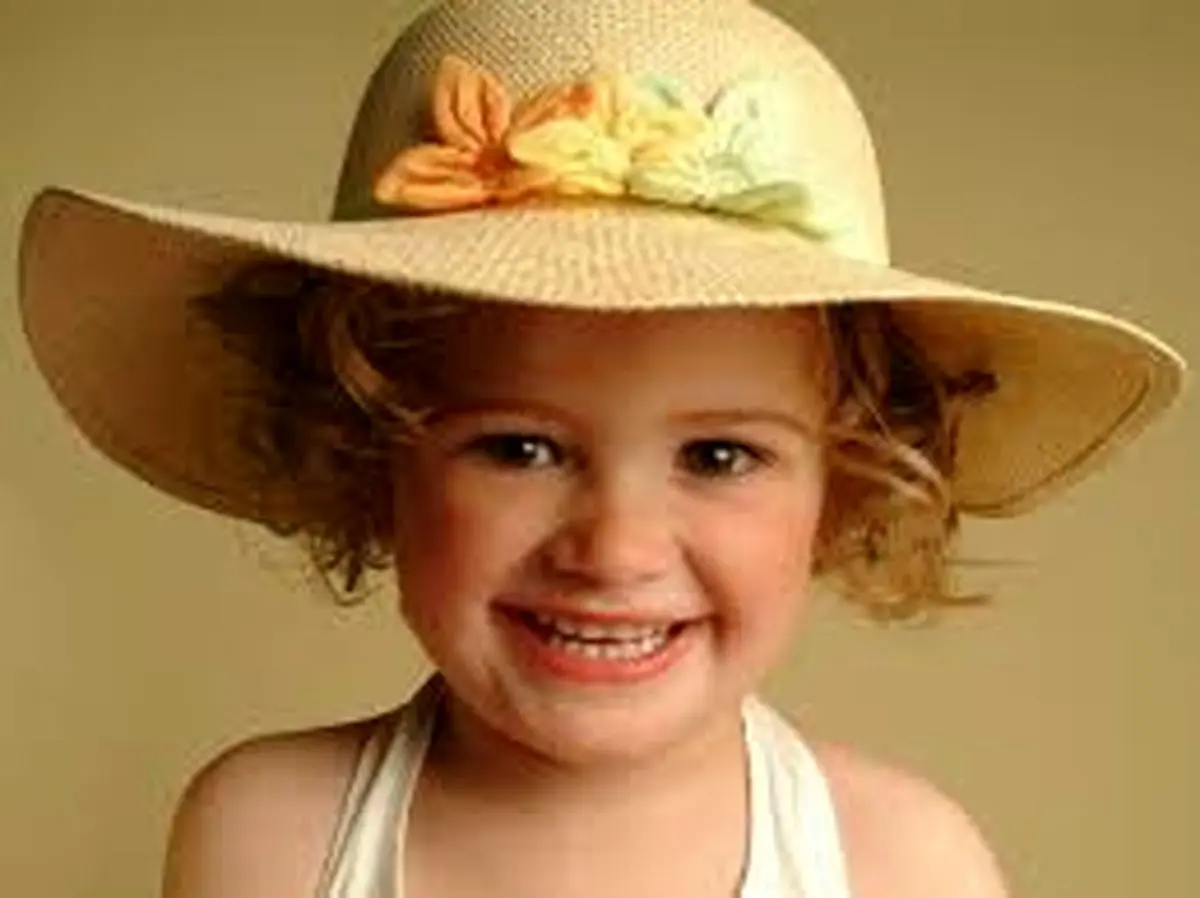 شیرین‌زبانی دختر خردسال، نگذاشت عمه‌اش او را به بهزیستی بسپارد