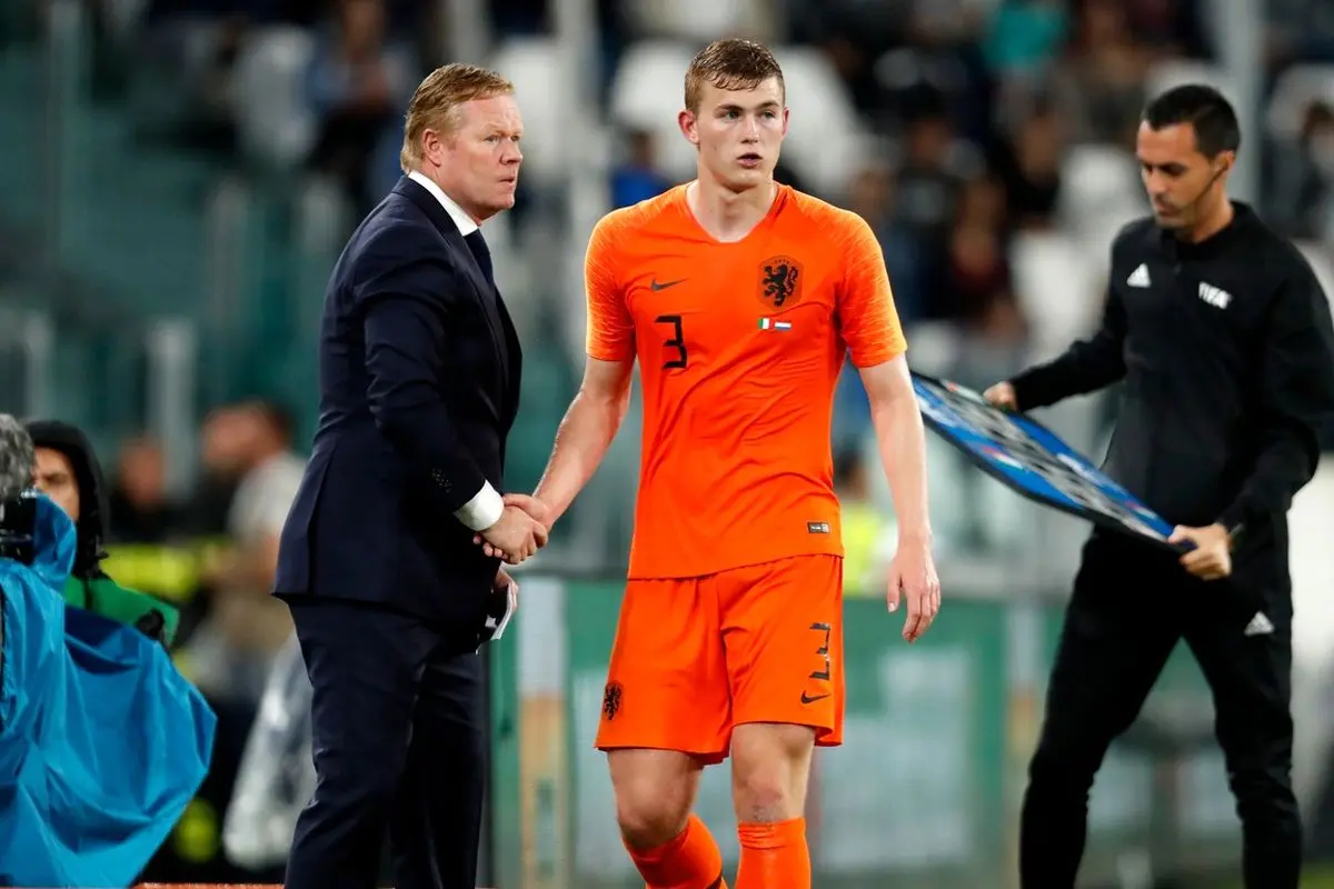 دفاع کومان از دی‌لیخت: او هنوز به یووه عادت نکرده است