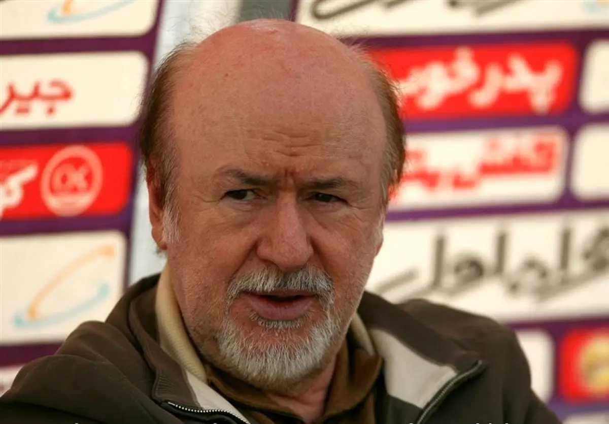 افتخاری: سلطانی فر مخالف استعفای جهانیان است/ وزیر گفت تسلیم هیاهو نمی شود