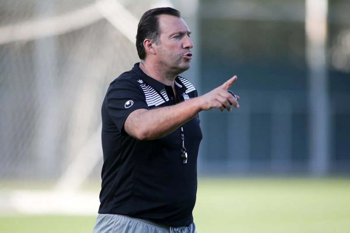 مارک ویلموتس برای تماشای بازی سوم گل‌گهر به سیرجان می‌رود