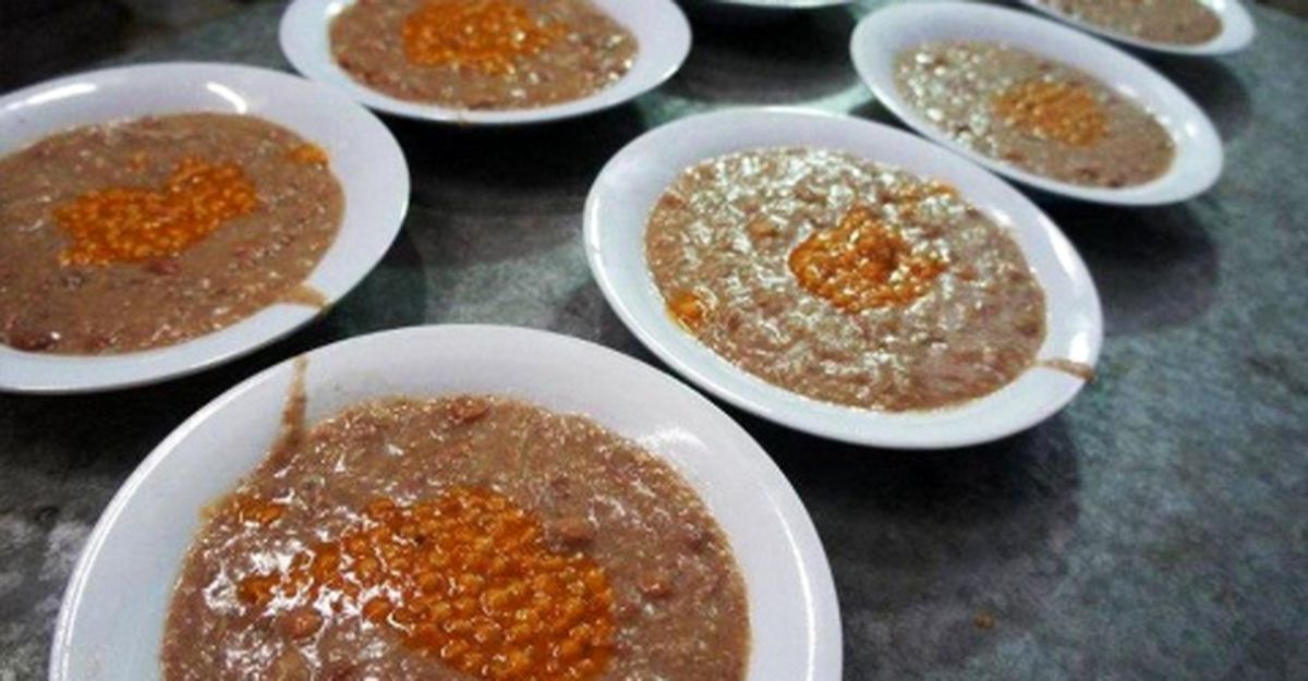 گفتوگو با یکی از ماهرترین شلهپزها؛ مشهدیها نذرشان را با شله گره میزنند