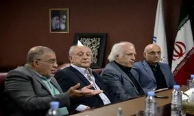 وزیر گفت به من چه پسرم پرسپولیسی است