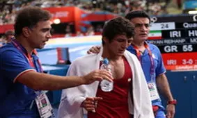 خیرآبادی: فدراسیون می‌گفت یا سرمربی باشم یا رئیس هیات