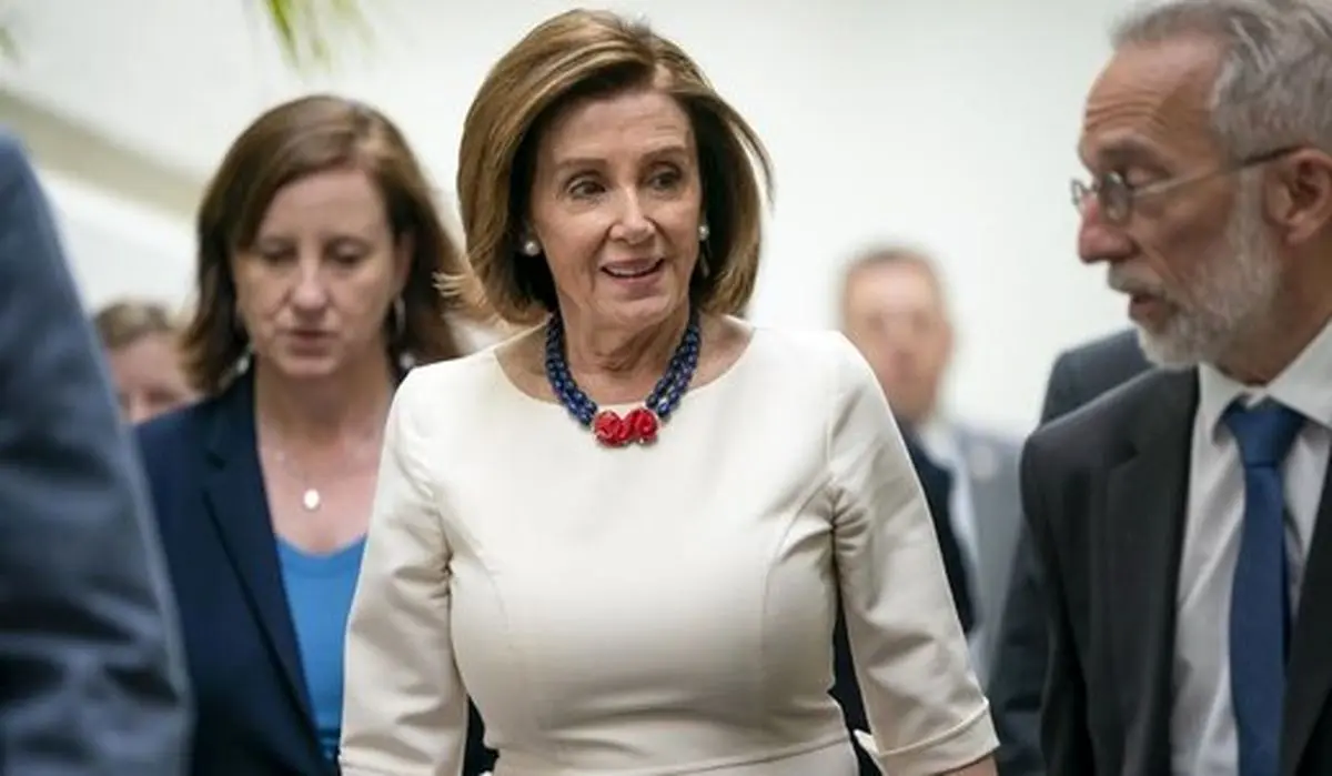 پلوسی خواستار تشکیل جلسه مشورتی در خصوص آرامکو شد