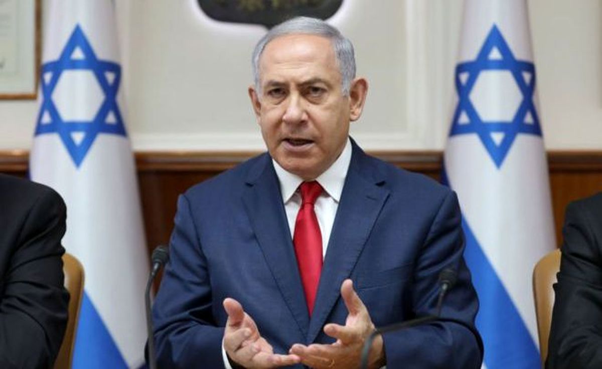 اقدام عجیب نتانیاهو هنگام مصاحبه تلویزیونی که سوژه رسانه ها شد + عکس