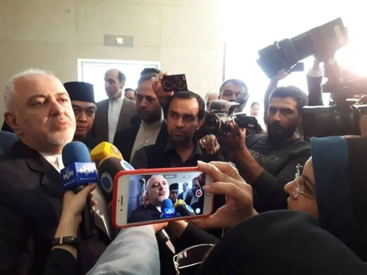 ظریف: آمریکا به تعهدات خود در میز مذاکره برگردد