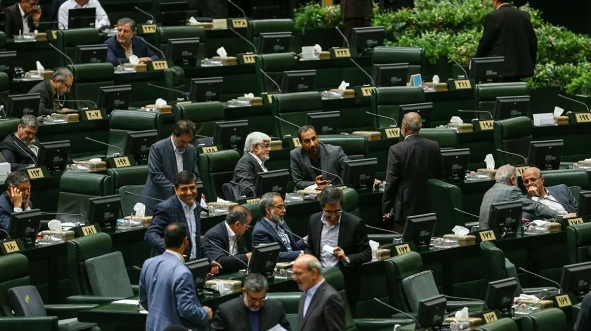 شفافیت در تمام ابعاد کشور لازم است، نه فقط رای نمایندگان! / اجبار به شفافیت با ادبیات ناپسند، اخلاقی نیست