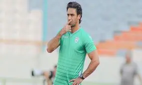 سرمربی تیم امید در تمرین سایپا حاضر شد