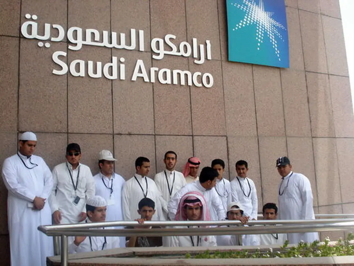 زیان چندصد میلیاردی غول نفتی/ عرضه آرامکو در بورس به تعویق می‌افتد؟