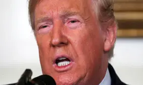 ترامپ: دادن «وعده نامناسب به رهبر یک کشور خارجی» کذب است / وقتی تماس‌هایم را استراق سمع می‌کنند، کدام احمقی باور می‌کند چنین موضوعی را مطرح کرده باشم؟