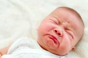 چرا نوزادان تازه متولد شده اشک نمی ریزند؟