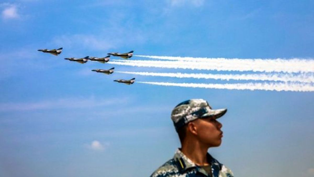 چین از آزادی خلبان یک شرکت آمریکایی خبر داد
