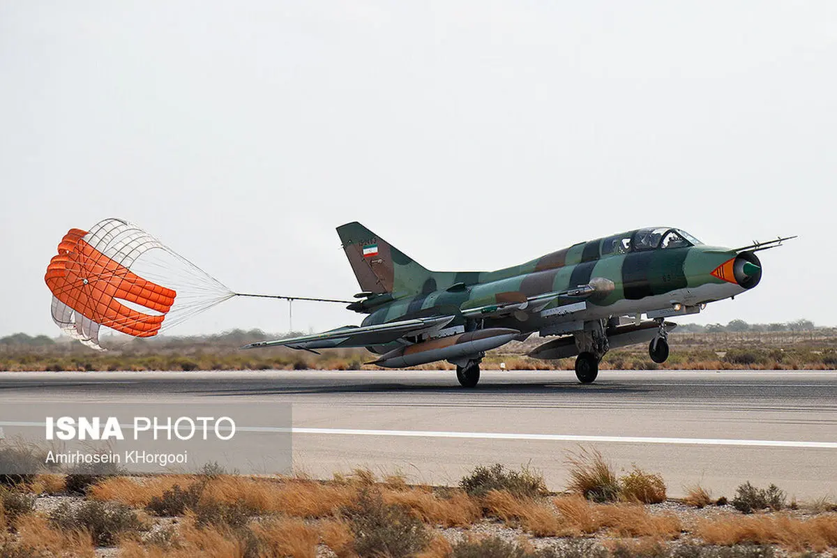 (تصاویر) جنگنده‌های سپاه و ارتش در آسمان ایران