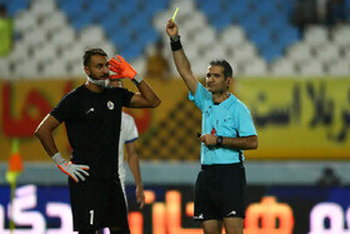 اعتراض نفت مسجدسلیمان به گزارشگر بازی با سپاهان و "فحاشی" هواداران اصفهانی