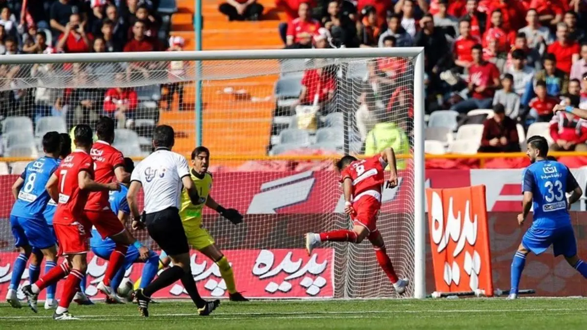 هواداران هرگز بدون بلیت به ورزشگاه نروند