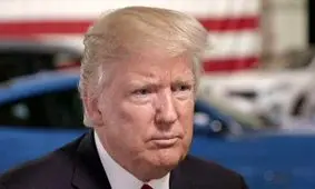 انتقاد مجدد ترامپ از توافق هسته‌ای در دیدار با نخست ‌وزیر عراق