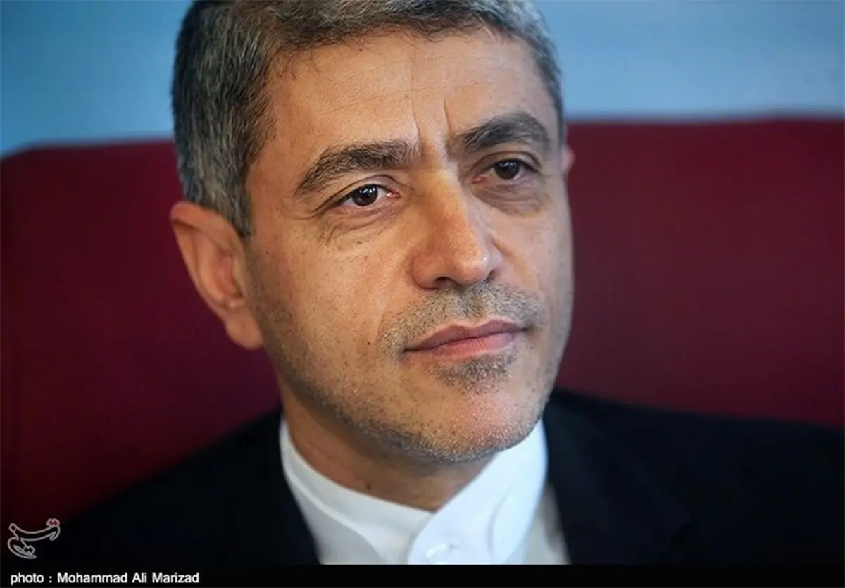 تبدیل "رشد تولید داخل" و "اشتغال جوانان" به مطالبه عمومی تعیین‌کننده و کارساز است